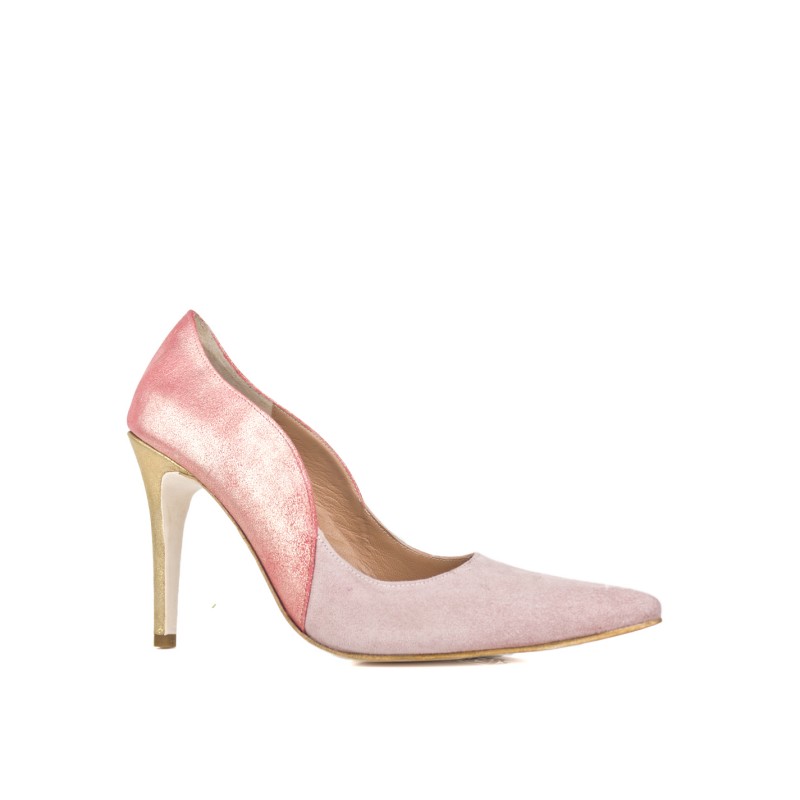 zapatos de novia rosas con tacon dorado en ante y piel metalizada