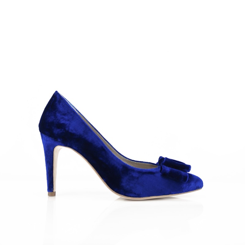 zapatos de terciopelo azul con tacon de 8 cm