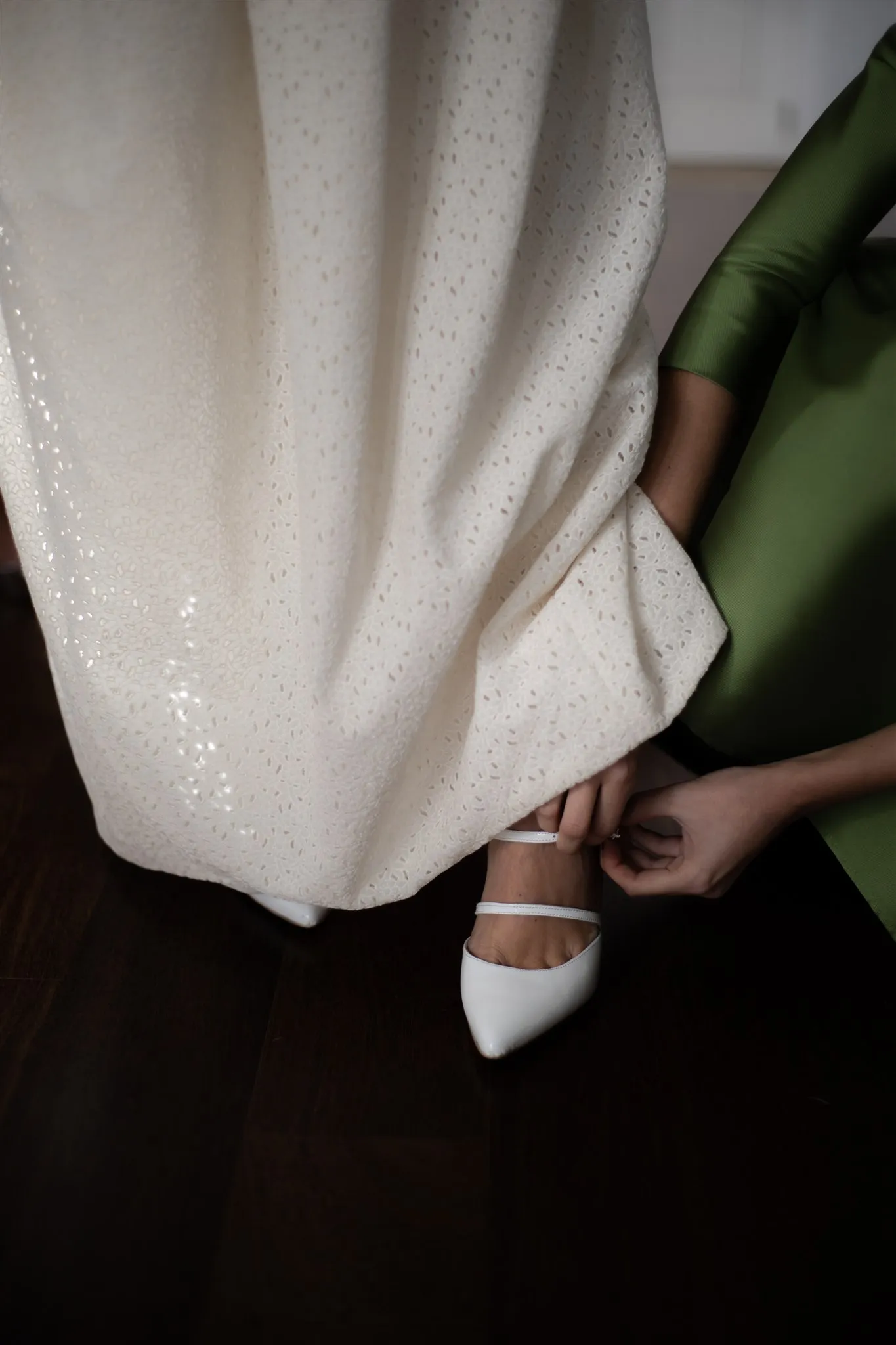 zapatos blancos novia
